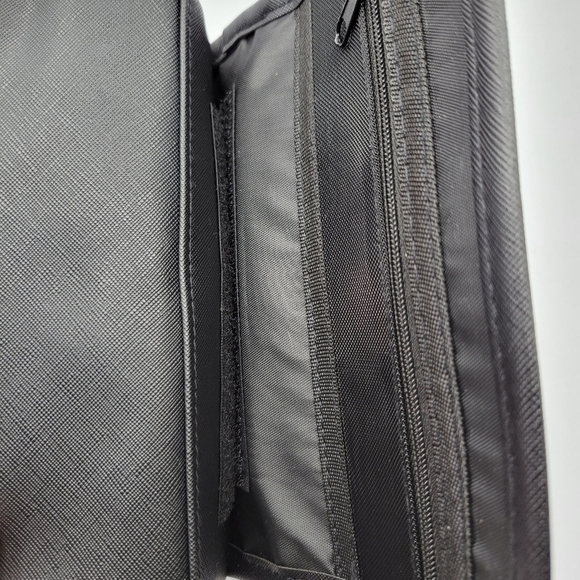 New Crux Directly Brisker Black Pencil Cosmetic Case Pouch - Picture 6 of 7